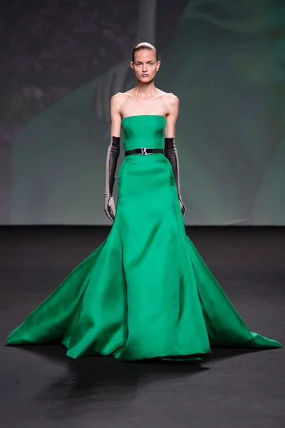 Look 51